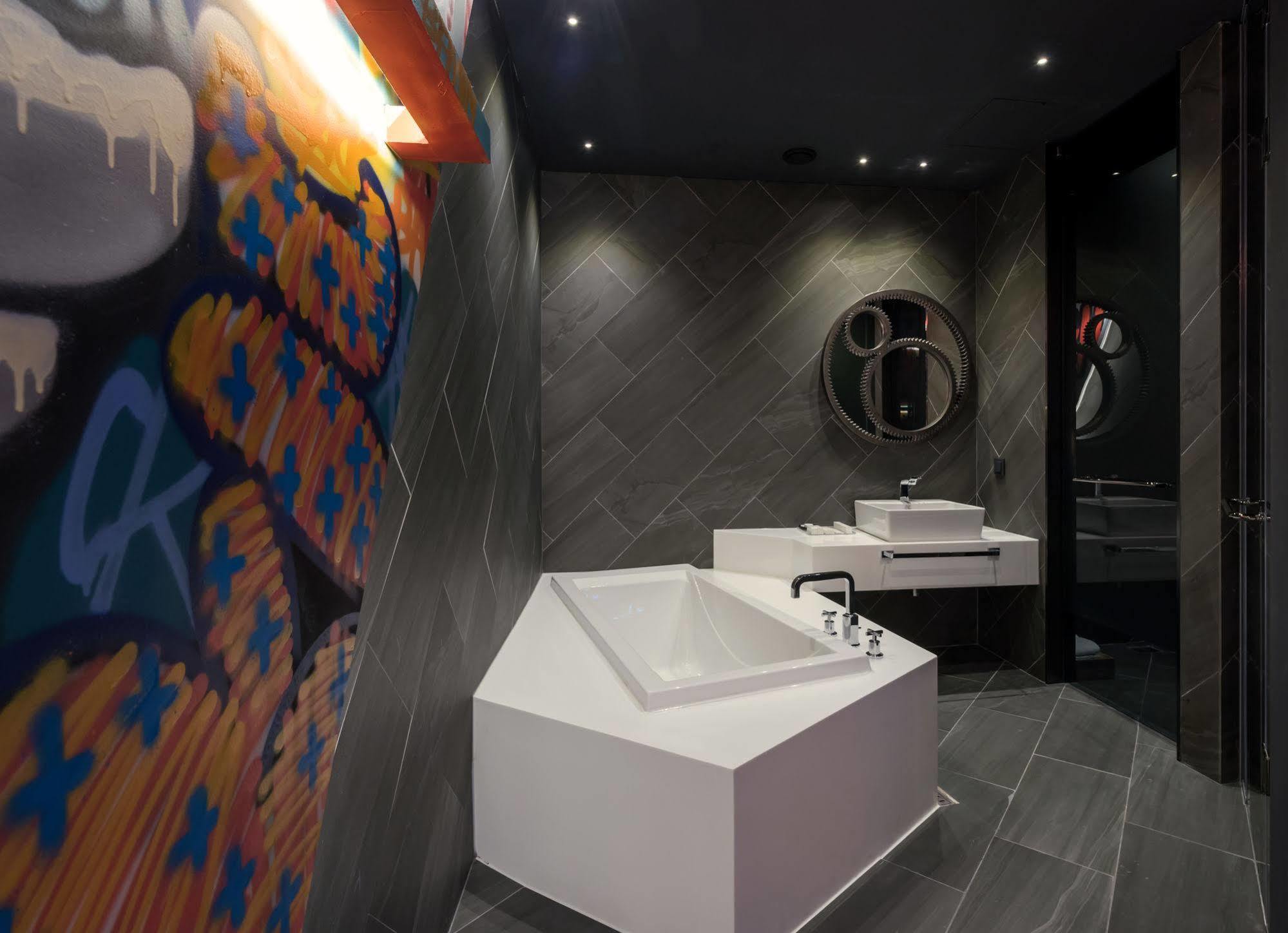 Hotel The Designers Kondae