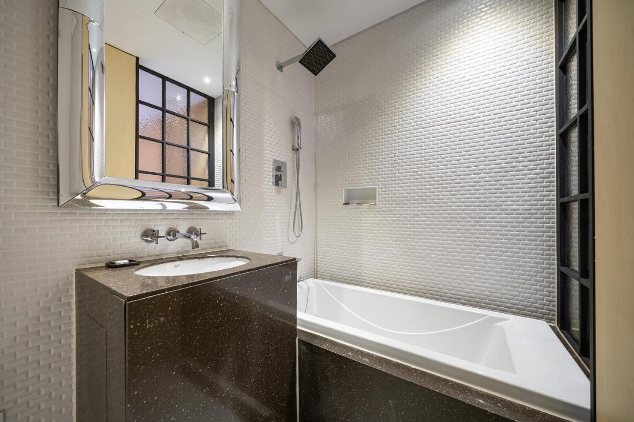 Hotel The Designers Kondae 3*