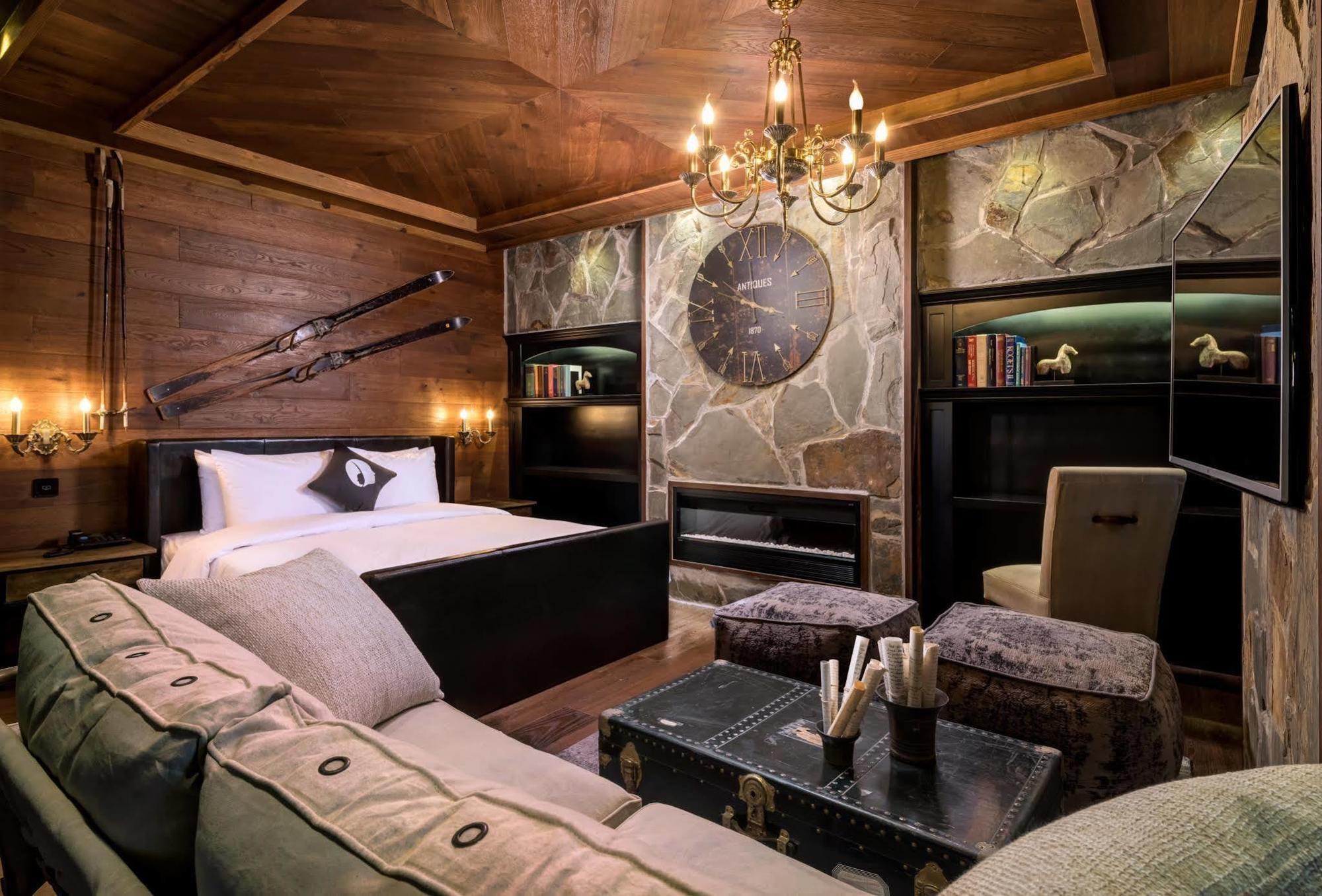 Hotel The Designers Kondae